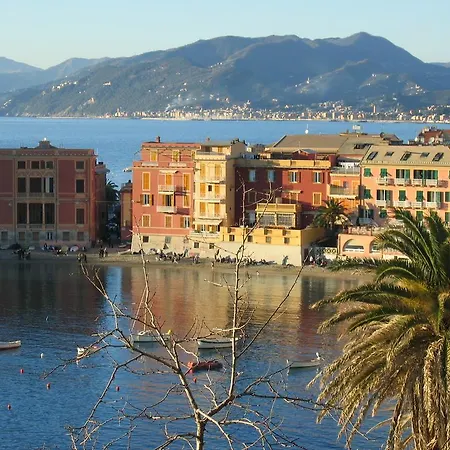 Via Antica Romana Apartment *
